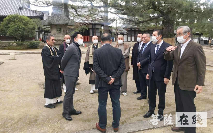 「中日文化」中日相关人士向日本黄檗宗大本山万福寺捐赠善款