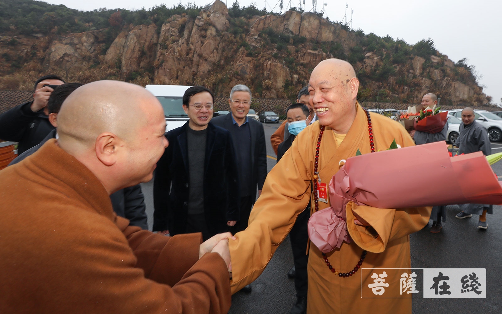 「佛教」道慈大和尚出席全国政协会议圆满回山