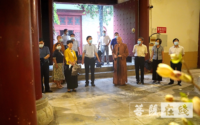 「佛教」江苏省委统战部副部长马连美视察徐州兴化寺