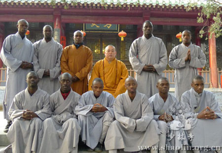 「少林寺」少林文化倍受青睐 嵩山少林寺再迎四名非洲弟子