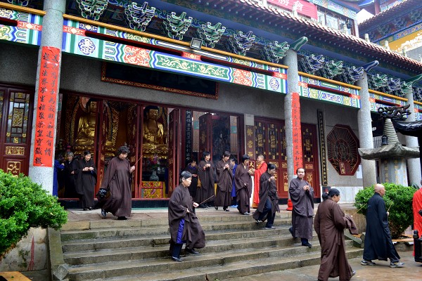 「佛教」湖南东山古寺隆重举行万缘法会熏坛洒净仪式 「佛教」湖南东山古寺隆重举行万缘法会熏坛洒净仪式