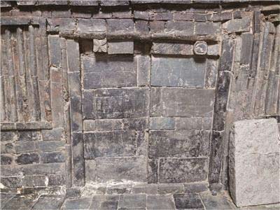 「考古」西天寺发现砖雕墓 墓壁上刻出桌椅等