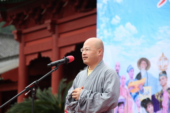 黄梅戏电影《传灯》四祖寺开机 明基法师致辞