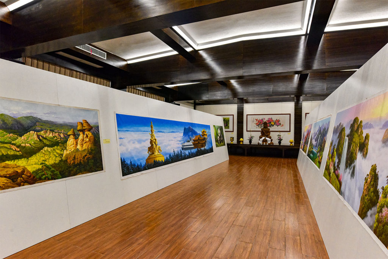 「佛教」峨眉山佛教协会迎新春书画艺术展之朝鲜油画展