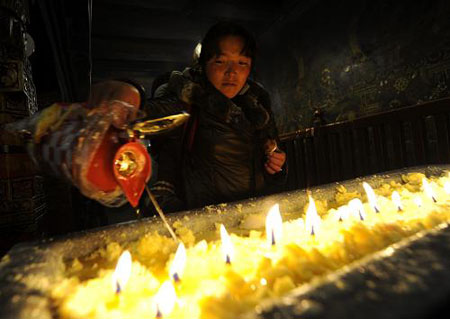 「佛教」藏历水龙新年 拉萨各寺庙举行一年一度的传召法会