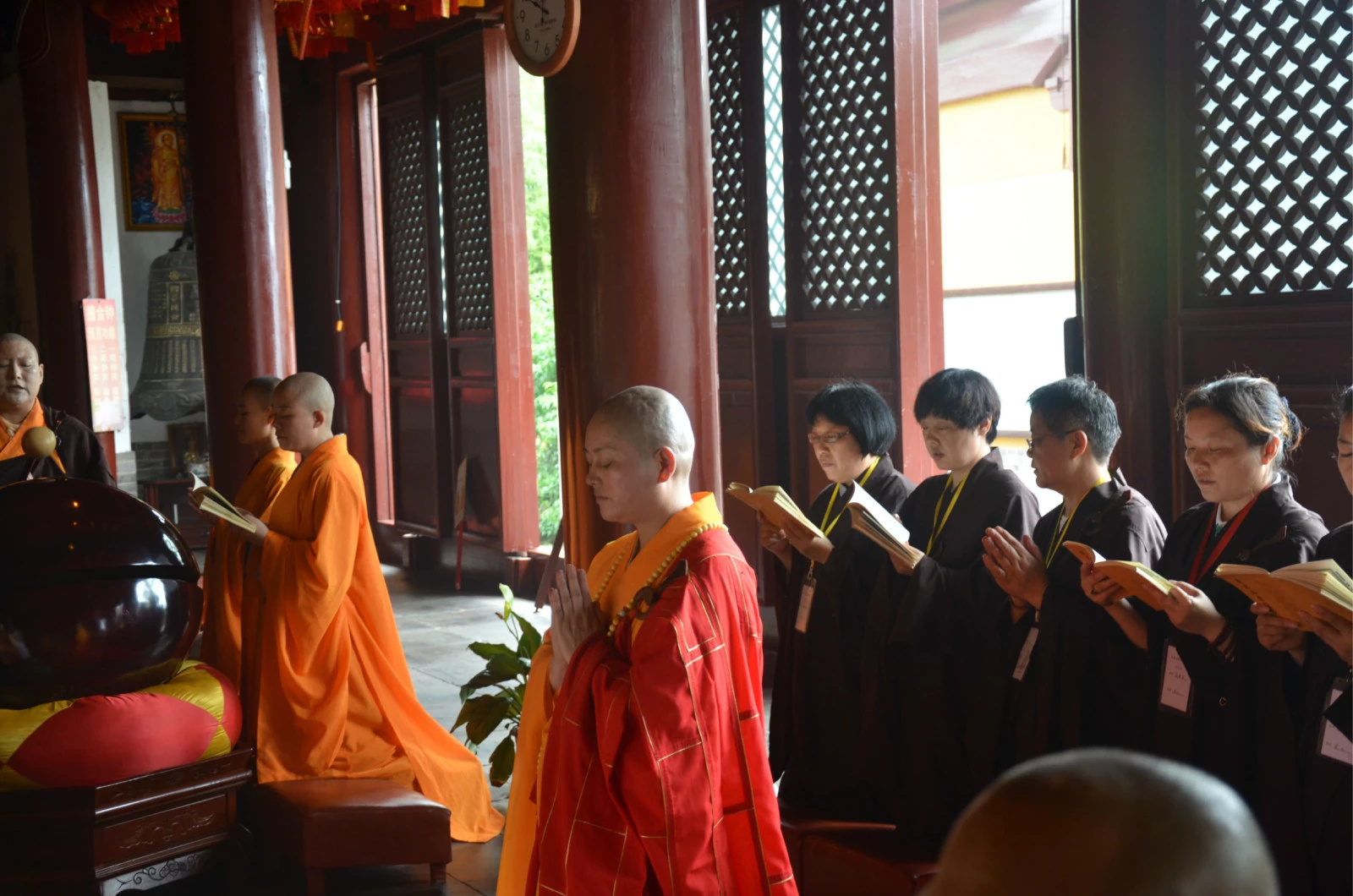 「比丘尼」（10.1-7）中国第一比丘尼道场·竹林寺第二期短期出家法讯