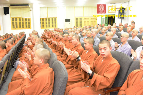 「佛教」美国玄奘寺住持心海法师应邀到闽南佛学院作“玄奘精神与当代佛教”专题讲座 「佛教」美国玄奘寺住持心海法师应邀到闽南佛学院作“玄奘精神与当代佛教”专题讲座