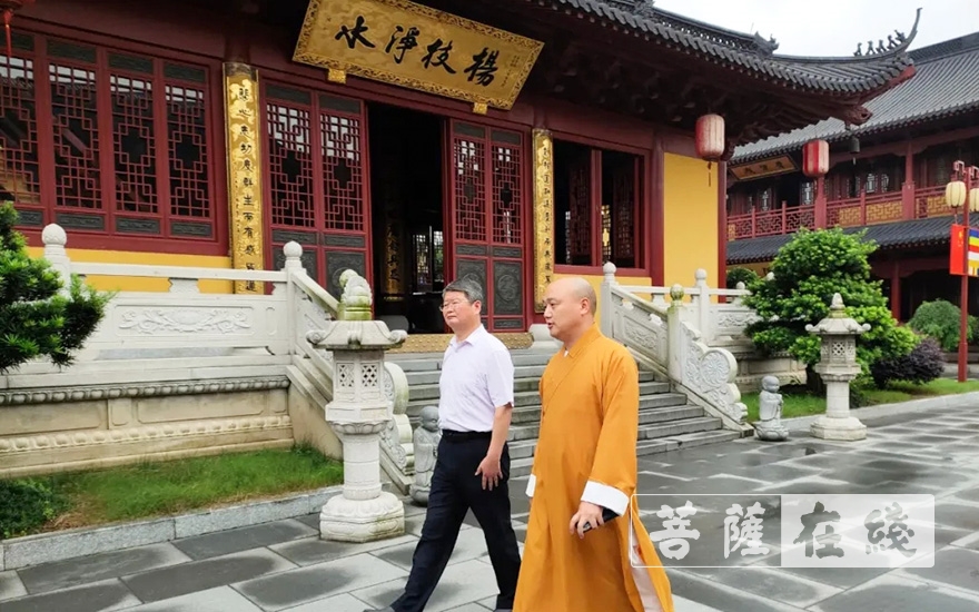 「佛教」安徽省天长市水利局局长熊俊龙一行参访绍兴安康寺 「佛教」安徽省天长市水利局局长熊俊龙一行参访绍兴安康寺