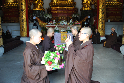 浙江慈云佛学院举行结夏安居仪式 浙江慈云佛学院举行结夏安居仪式
