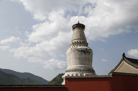 「五台山」浙江炉峰禅寺僧众赴山西五台山朝圣