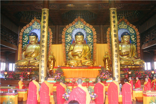 「福建厦门」福建厦门梵天禅寺举行“清明思亲报恩梁皇超荐功德法会”开坛洒净仪式 「福建厦门」福建厦门梵天禅寺举行“清明思亲报恩梁皇超荐功德法会”开坛洒净仪式
