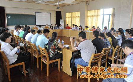 “2012觉群慈爱进修班”结业典礼在上海普陀区教育学院举行