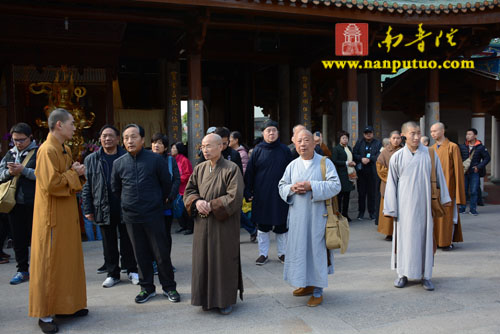 「佛教」浙江省佛教协会副会长、国清寺方丈允观大和尚到南普陀寺和闽南佛学院参访交流