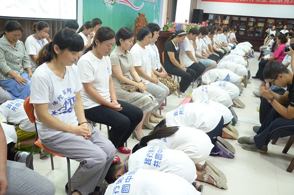 「亲子教育」山东三学净苑2015年第四届亲子教育夏令营圆满落幕 「亲子教育」山东三学净苑2015年第四届亲子教育夏令营圆满落幕