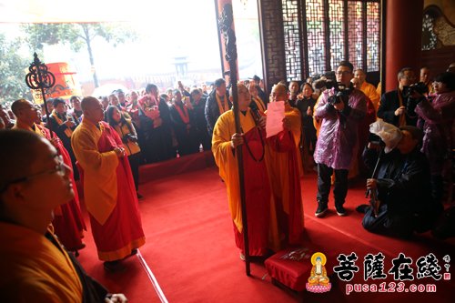 「佛教」上海南山古寺举行全堂佛像开光暨灵宏法师晋院升座庆典