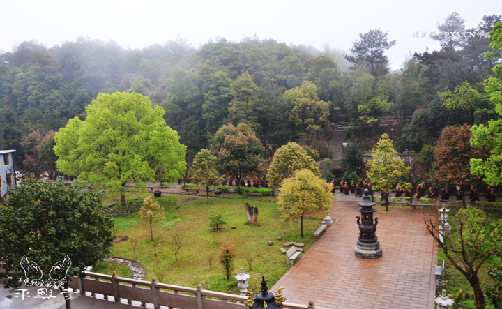 「佛教」福建太姥山平兴寺举行清明扫塔仪式 「佛教」福建太姥山平兴寺举行清明扫塔仪式