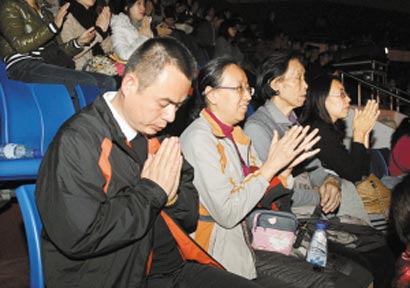 「弘法寺」5000观众聆听弘法寺佛学讲座 4方丈3学者点智慧明灯