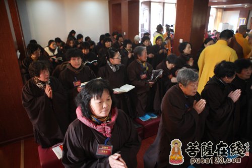 「佛教」浙江宁波龙华讲堂三皈五戒法会 怡藏大和尚传授