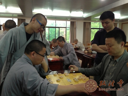 广东深圳弘法寺佛学院举行春季运动会