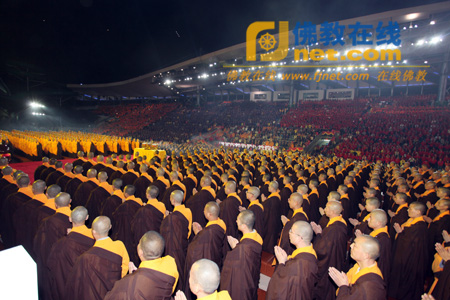 「佛教」2010年大众普佛供灯祈福大典在深圳华侨城举行