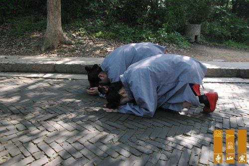 「寒山寺」寒山寺将举行2014年母亲节朝拜灵岩山活动
