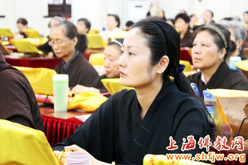 「佛教」上海沉香阁住持定慧法师宣讲《修学八正道的生命意义》