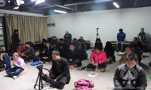 「佛教」都市禅堂：解构《道德经》，彰显佛法意