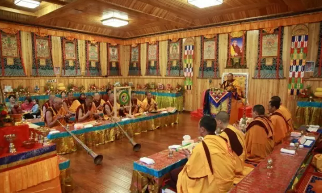 「佛教」江西庐山诺那塔院举行纪念诺那祖师圆寂八十周年金刚萨埵法会