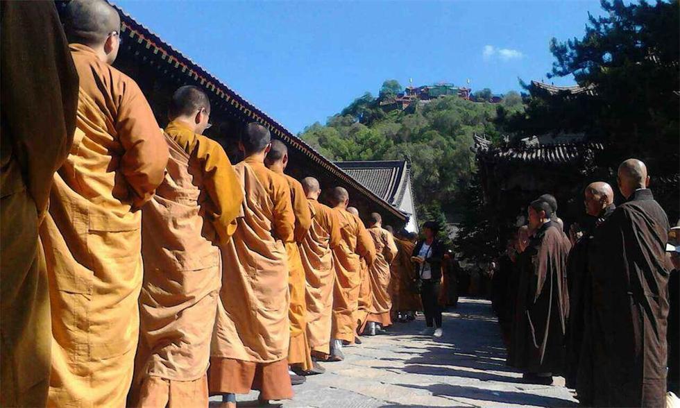 「佛教」梦参长老百岁寿诞  山西五台山大显通寺普佛供五千僧祈福