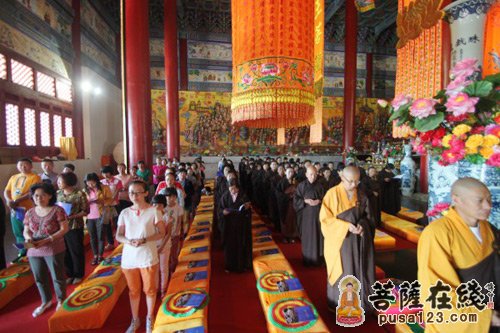 「极乐寺」山西大同极乐寺为云南省鲁甸县地震灾区举办祈福消灾法会