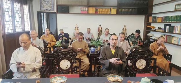 「黄岩」台州黄岩广化寺僧众学习《浙江省宗教活动场所消防安全标准化管理规定》