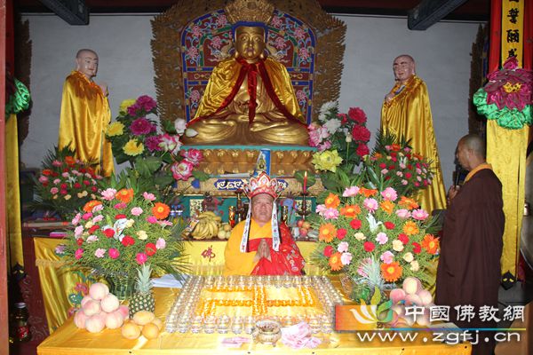 「金刚经」山西定祥寺义音法师题《金刚经》卷首仪式暨大慈悲甘露盂兰盆供普供养法会举行