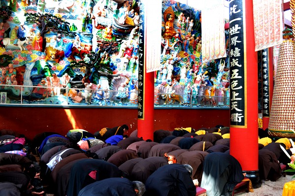 「佛教」四月初八日,湖南东山古寺举行浴佛法会 「佛教」四月初八日,湖南东山古寺举行浴佛法会