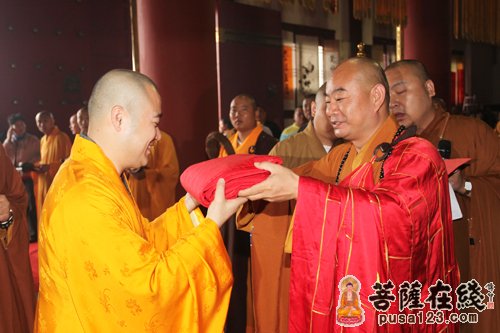 「佛教」江苏徐州宝莲寺举行觉耀法师荣膺方丈升座庆典