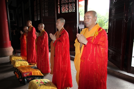 「佛教」浙江天童禅寺举办明旸老和尚圆寂十周年纪念法会 「佛教」浙江天童禅寺举办明旸老和尚圆寂十周年纪念法会