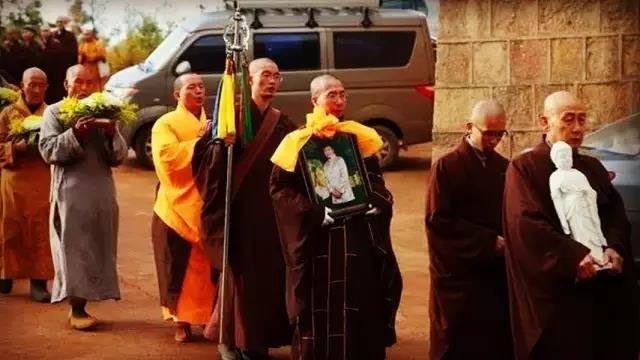 「定弘法师」定弘法师母亲“赵良玉老师”云南鸡足山佛塔寺荼毗法会现场图集 「定弘法师」定弘法师母亲“赵良玉老师”云南鸡足山佛塔寺荼毗法会现场图集