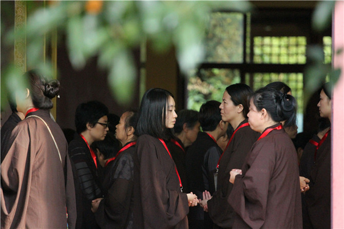 「佛教」佛七组图:一句弥陀 作大舟 「佛教」佛七组图:一句弥陀 作大舟