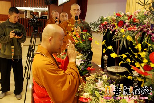 「佛教」七塔禅寺传授三坛大戒法会礼请达照法师作佛学专题讲座