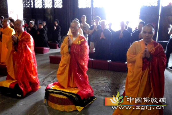 「佛教」浙江舟山接待禅寺为铜制观世音菩萨坐像举行开光祈福法会