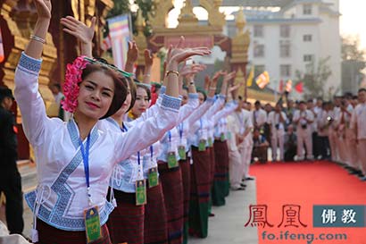 「佛教」1300年史无前例！西双版纳6佛爷同时升座