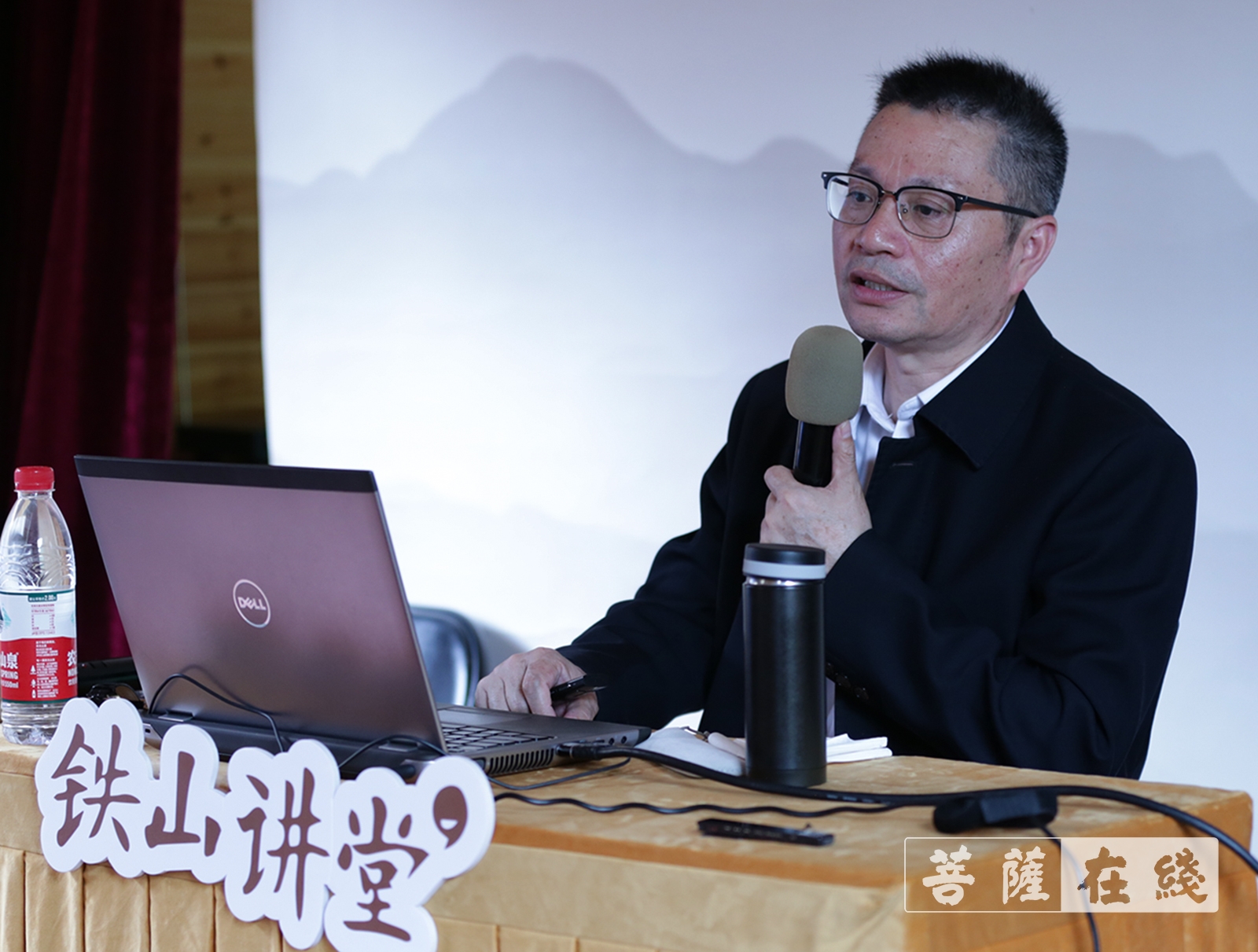 「盱眙」江苏盱眙铁山寺僧俗二众五一期间精进学习中共党史 「盱眙」江苏盱眙铁山寺僧俗二众五一期间精进学习中共党史