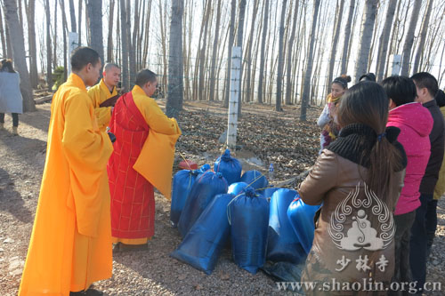 「佛教」天津盘山北少林寺举行诵经放生法会