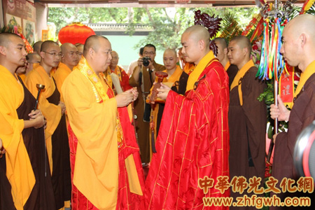 「佛教」澳门普善佛堂隆重举行宽静法师荣膺佛堂住持庆典