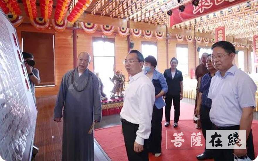 「佛教」上海市政协主席董云虎赴龙华寺调研 「佛教」上海市政协主席董云虎赴龙华寺调研