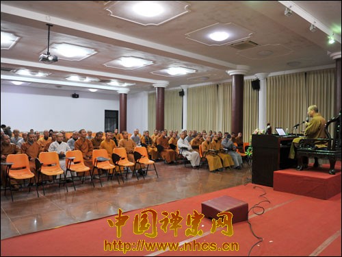 「佛教」闽南佛学院教务长传明法师应邀到广东曹溪佛学院讲学