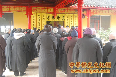 「佛教」江苏最大菩提道场无锡江南弥陀村举行杨春兰居士往生法会