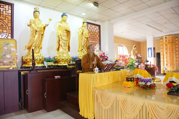 「新年」三学净苑农历年末最后一次佛七圆满,开应法师为大众做新年开示 「新年」三学净苑农历年末最后一次佛七圆满,开应法师为大众做新年开示