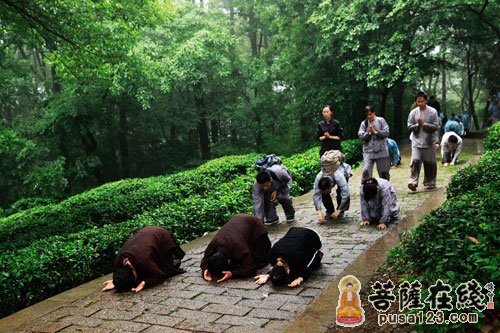 「灵岩山」苏州灵岩山寺隆重举行“印光法师创立弘化社80周年报恩法会”