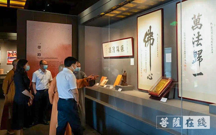 「佛教」参观珠海普陀寺佛教艺术博物馆,感受新时代佛教中国化风尚 「佛教」参观珠海普陀寺佛教艺术博物馆,感受新时代佛教中国化风尚