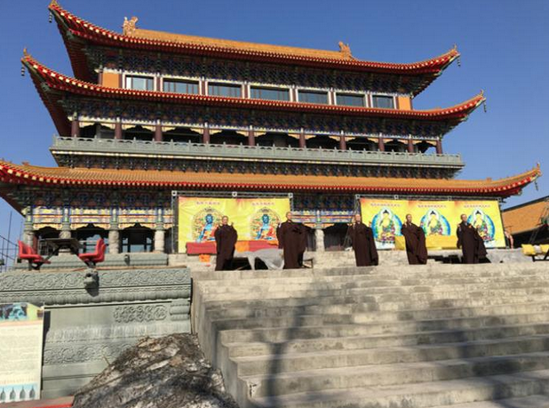 「佛教」黑龙江大庆果成寺二月初八隆重举行佛法培训班开学典礼暨慈悲施食超度法会